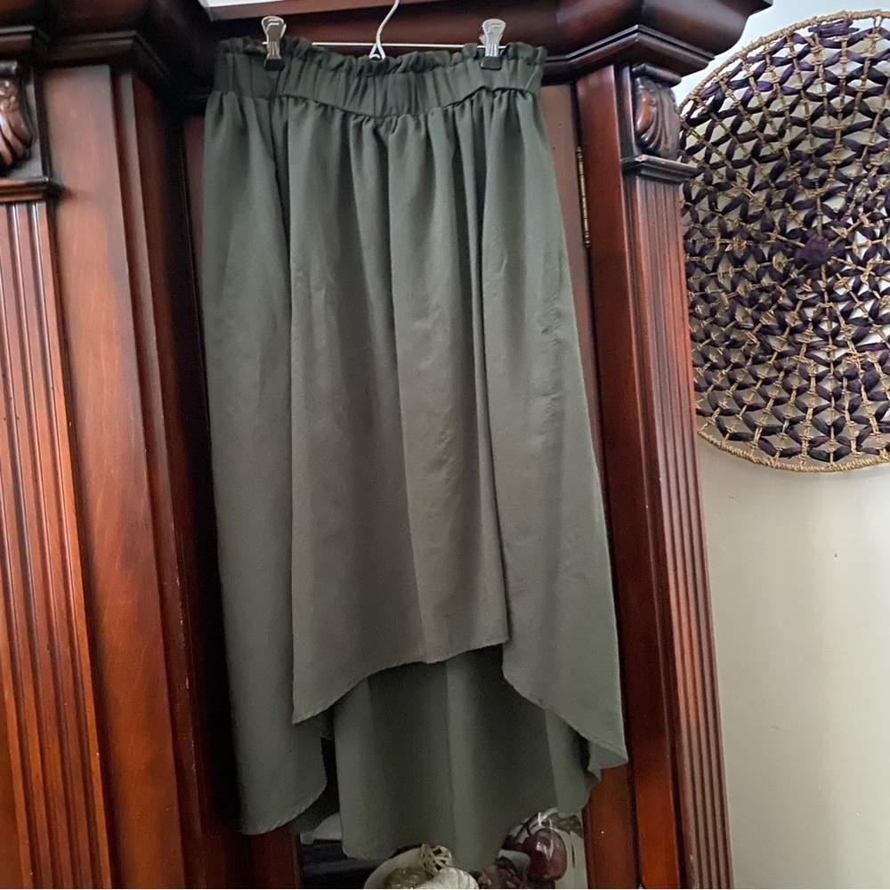 Mossimo Hi Low Skirt Women’s M Olive Green Stretch Waist Boho Grunge